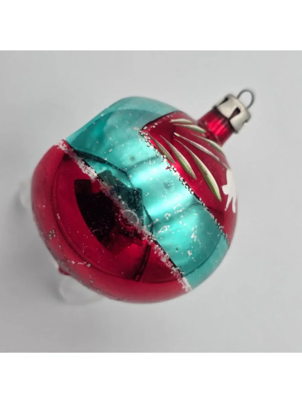 Reflector Indent Glass Ornament Ball Blue Red Christmas 2.5